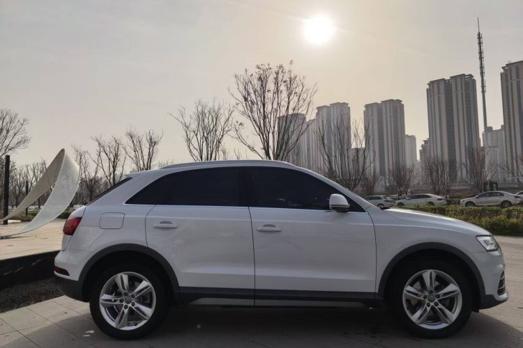 奥迪Q3 2018款 30周年年型 30 TFSI 风尚型车身外观6004