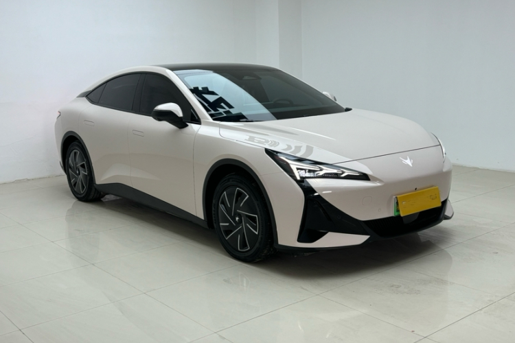 ARCFOX极狐 极狐 阿尔法S5 2024款 560PRO 185kW车身外观6007