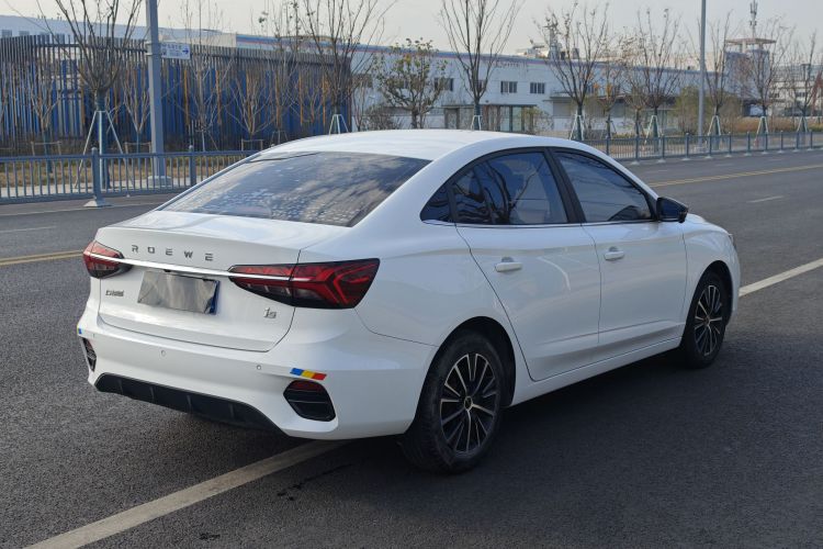 荣威i5 2021款 1.5L CVT钻石版车身外观6009