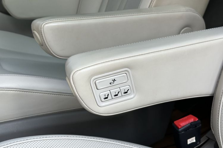 现代 库斯途 2021款 270TGDi 尊贵版 LUX中控内饰7011