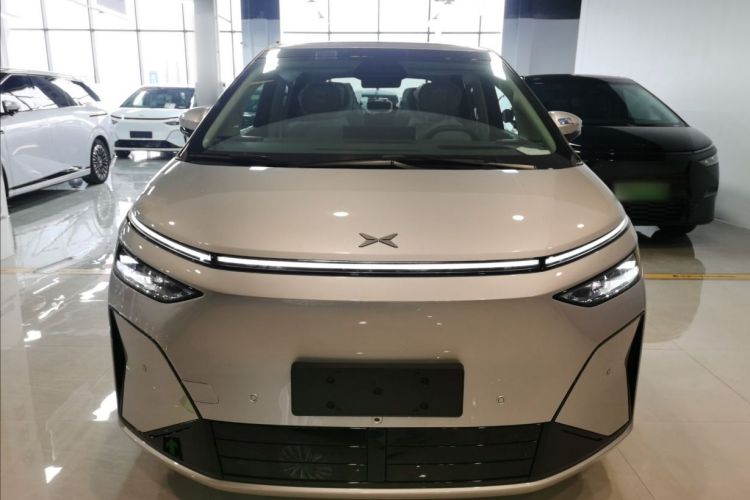 小鹏X9 2026款 增程版 1602 Ultra车身外观6001