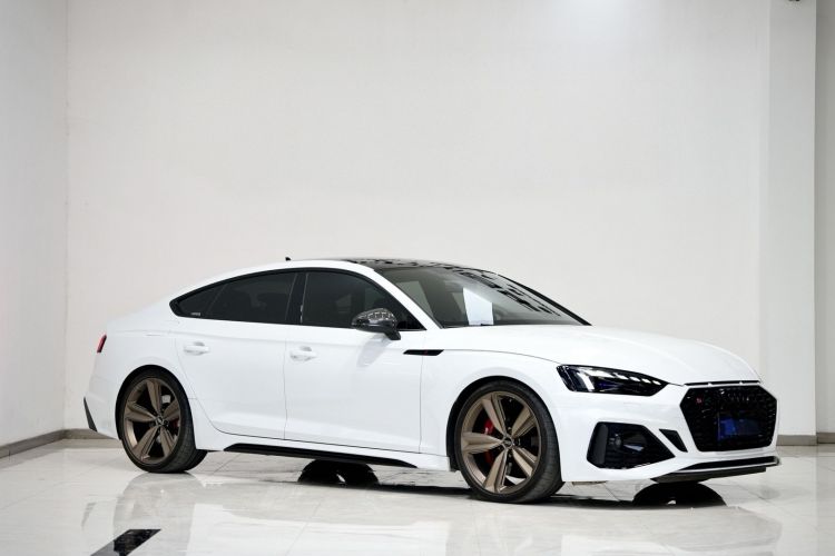 奥迪RS 5 2021款 RS 5 2.9T Sportback 暗金版车身外观6007