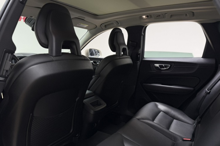 沃尔沃XC60 2018款 T5 四驱智逸版中控内饰7002