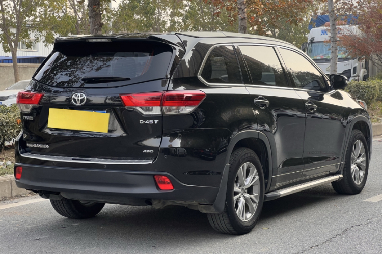 丰田 汉兰达 2018款 2.0T 四驱精英版 7座 国VI车身外观6006