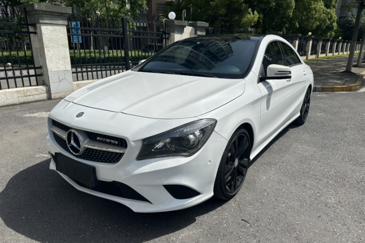 奔驰CLA 2016款 CLA 200 动感型车身外观1