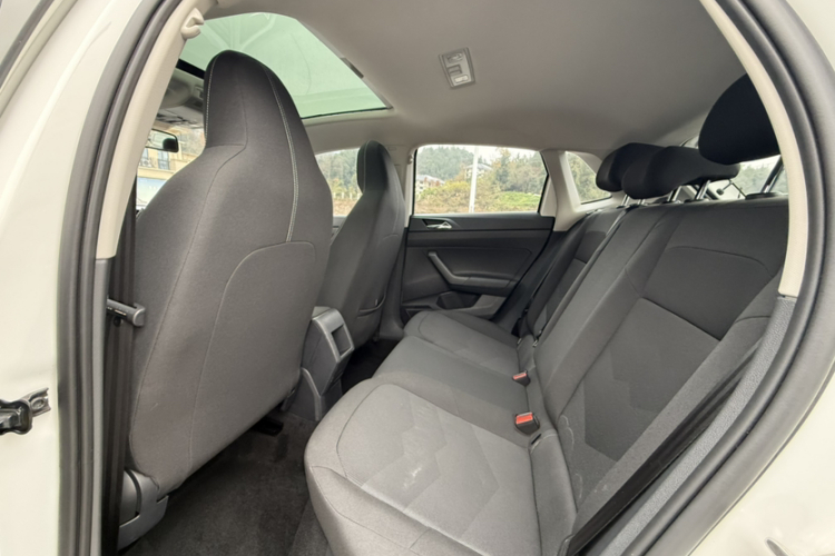 大众 Polo 2021款 Plus 1.5L 自动全景乐享版中控内饰7001