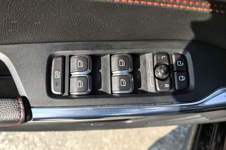 领克03 2018款 1.5TD DCT劲版 国V中控内饰7013