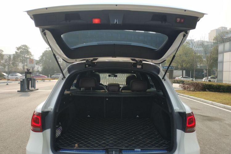 奔驰GLC 2021款 GLC 260 L 4MATIC 豪华型局部细节23