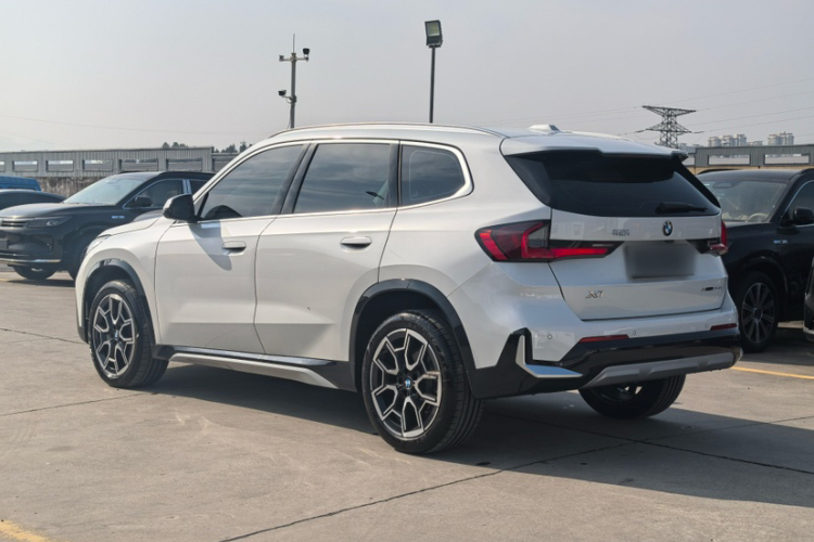 宝马X1 2024款 sDrive25Li X设计套装车身外观6001