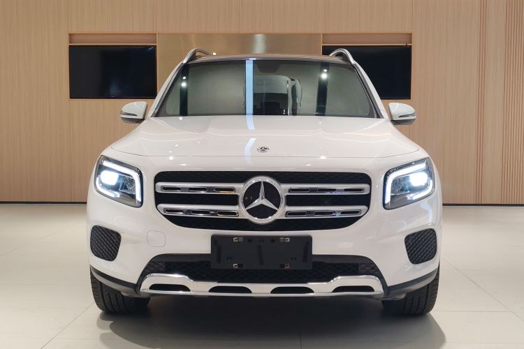 奔驰GLB 2020款 改款 GLB 200 时尚型车身外观6001