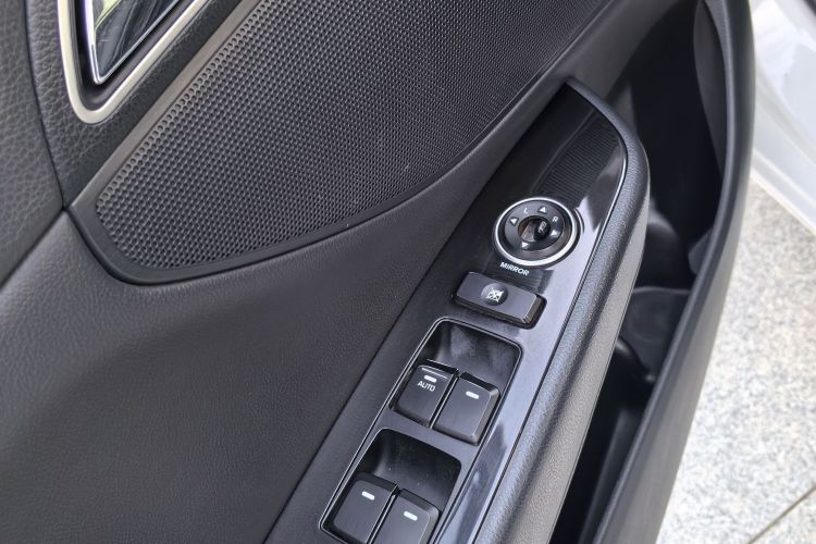 现代 名图 2017款 1.8L 自动智能型GLS 国V中控内饰7011