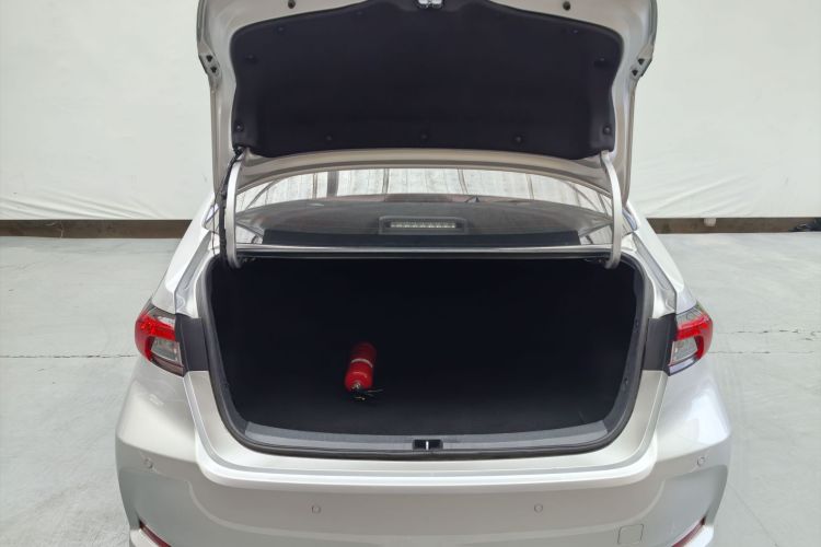 丰田 亚洲狮 2021款 2.0L 进取版车身外观6014