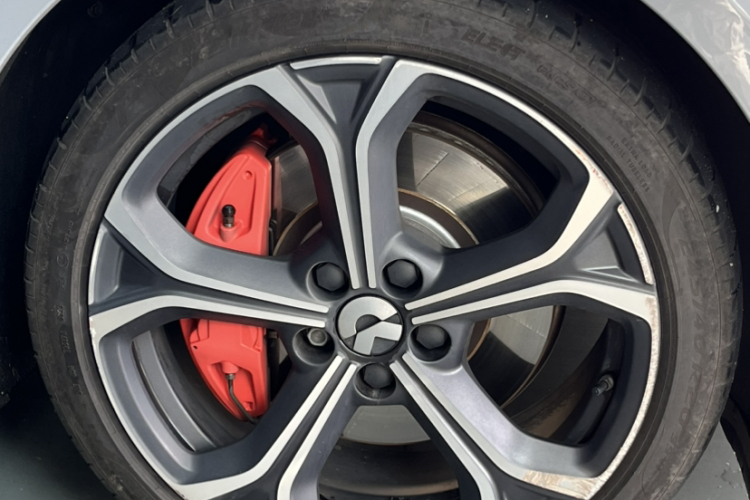 蔚来ET5 2022款 75kWh车身外观6006