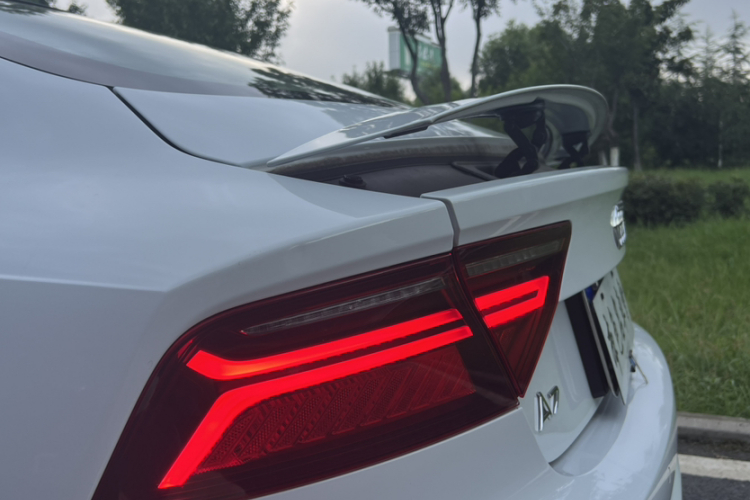 奥迪A7 2017款 35 TFSI 时尚型车身外观6010