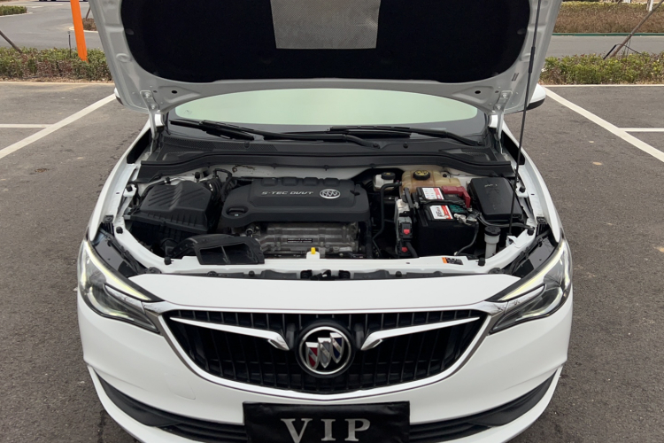 别克 英朗 2021款 改款 典范 1.5L 自动精英型局部细节24