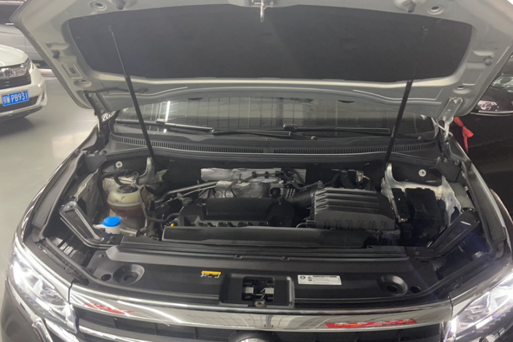 大众 威然 2022款 330TSI 商务版局部细节24