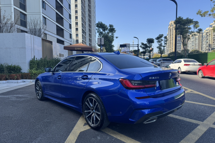 宝马3系 2020款 320Li M运动套装车身外观6005