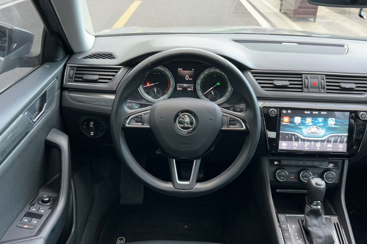 斯柯达 速派 2018款 TSI330 DSG豪华版 国V局部细节13