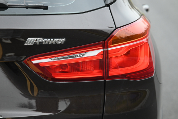 宝马X1 2016款 sDrive18Li 豪华型车身外观6005