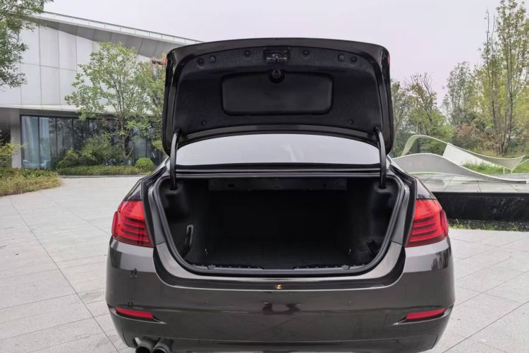 宝马5系 2014款 525Li 领先型车身外观6008