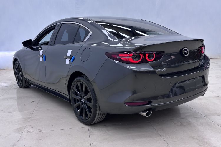 马自达3 昂克赛拉 2023款 2.0L 自动质臻版车身外观6003