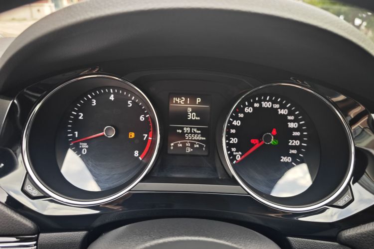 大众 速腾 2018款 1.6L 自动舒适型中控内饰15