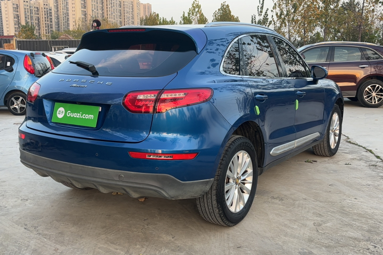 众泰SR9 2017款 2.0T 自动极致之路版车身外观6003