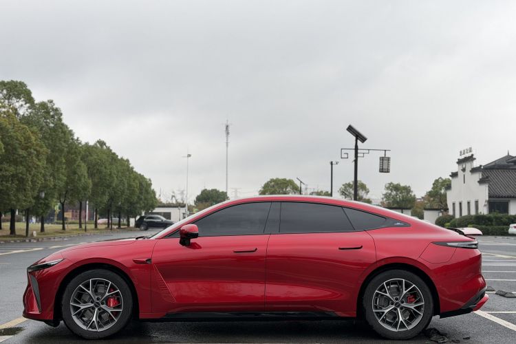 星途 星纪元 ES 2025款 纯电 Pro四驱 77kWh车身外观6009