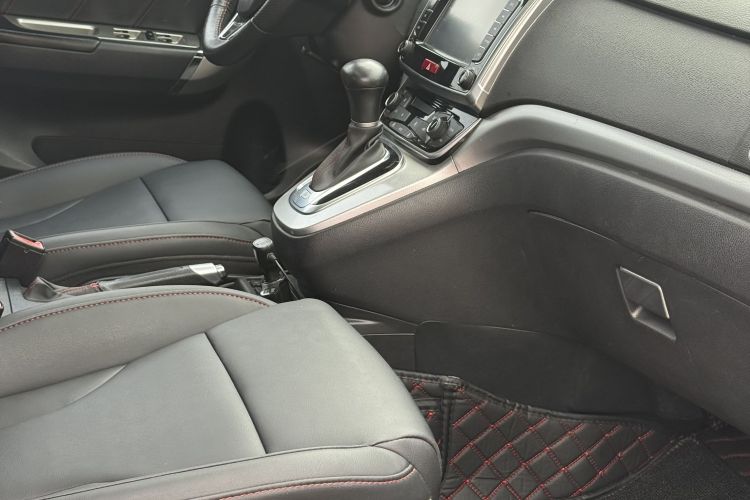 哈弗H6 2015款 运动版 1.5T 自动两驱豪华型中控内饰7003