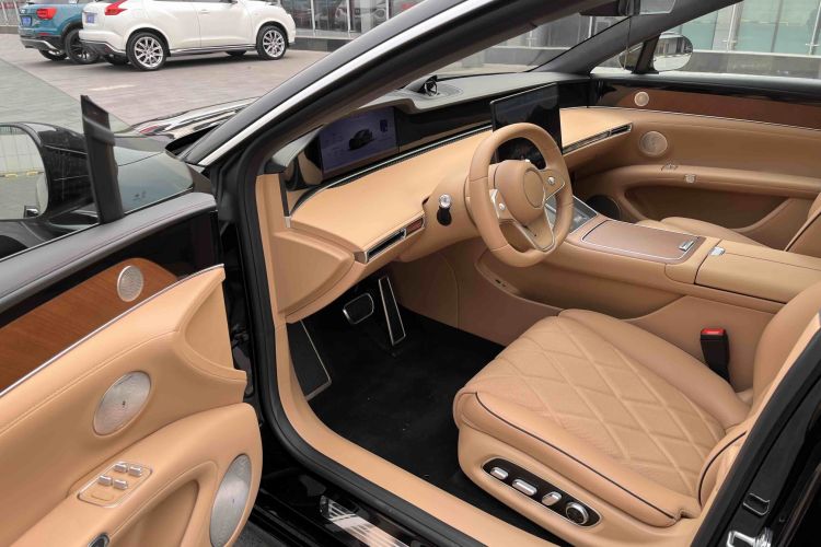 鸿蒙智行 享界S9 2024款 纯电 Ultra 四驱旗舰版中控内饰7009