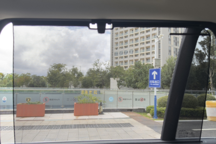 沃尔沃XC90 2018款 T6 智逸版 7座中控内饰7007