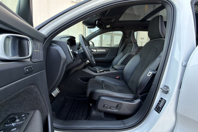 沃尔沃XC40 2021款 T5 四驱智雅运动版局部细节19