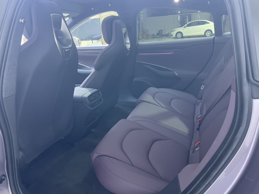 小米汽车 小米SU7 2024款 后驱标准创始版