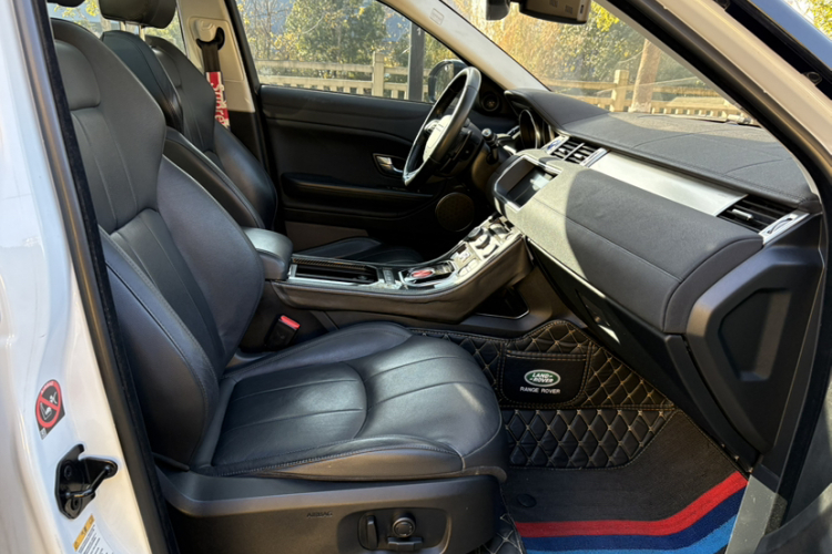 路虎 揽胜极光 2018款 240PS SE 智耀版局部细节41