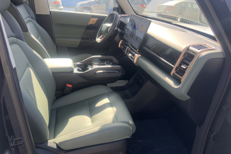 奇瑞iCAR 03 2024款 472km 四驱长续航智享版中控内饰7009