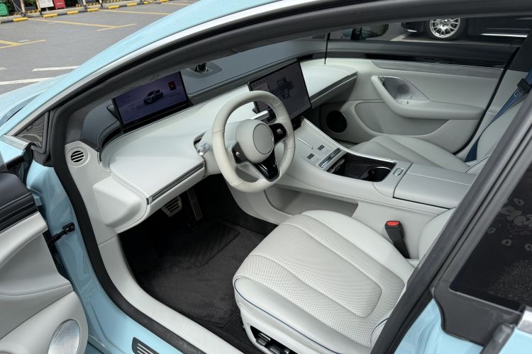 鸿蒙智行 智界S7 2025款 785km Ultra中控内饰7002