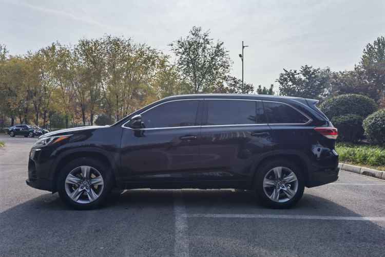 丰田 汉兰达 2018款 2.0T 四驱尊贵版 7座 国V车身外观6001