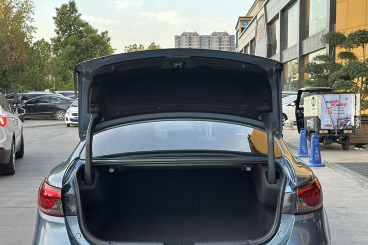 马自达 阿特兹 2018款 2.5L 蓝天尊崇版 国V局部细节23