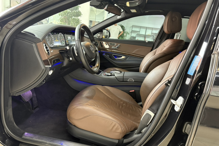 奔驰S级 2014款 S 320 L 商务型中控内饰7009