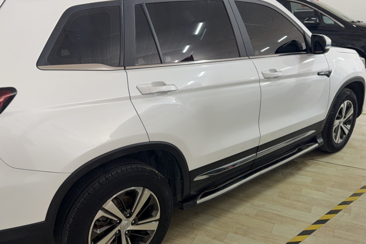 长安CS75 2018款 280T 自动智惠型 国V车身外观6003