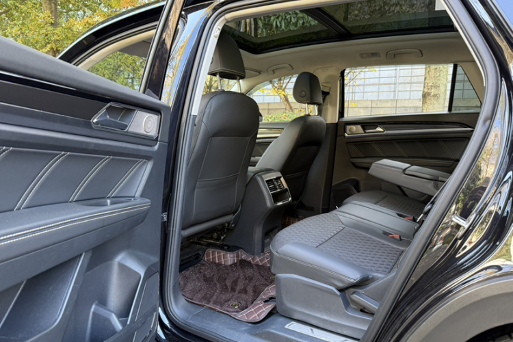 大众 途昂X 2020款 改款 330TSI 两驱豪华版中控内饰7002