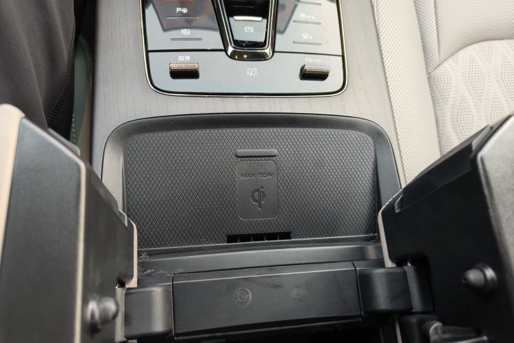 比亚迪 汉 2025款 EV 701KM激光雷达智驾型局部细节9003