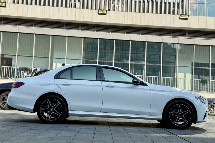 奔驰E级(进口) 2023款 E 260 时尚型运动版车身外观6003