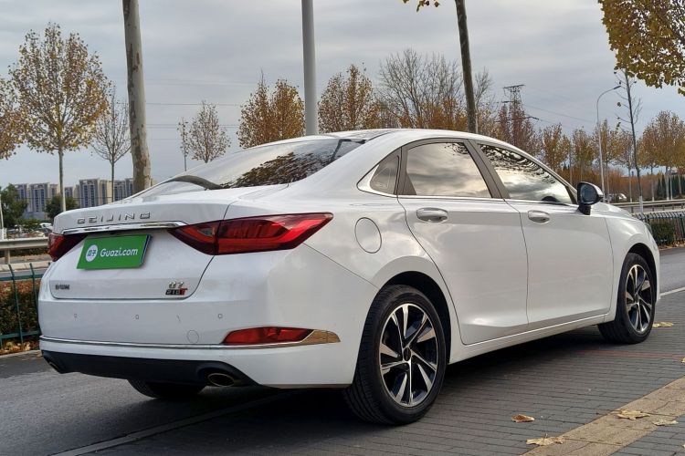 北京汽车 北京U7 2019款 1.5T CVT新智版 国VI车身外观6005