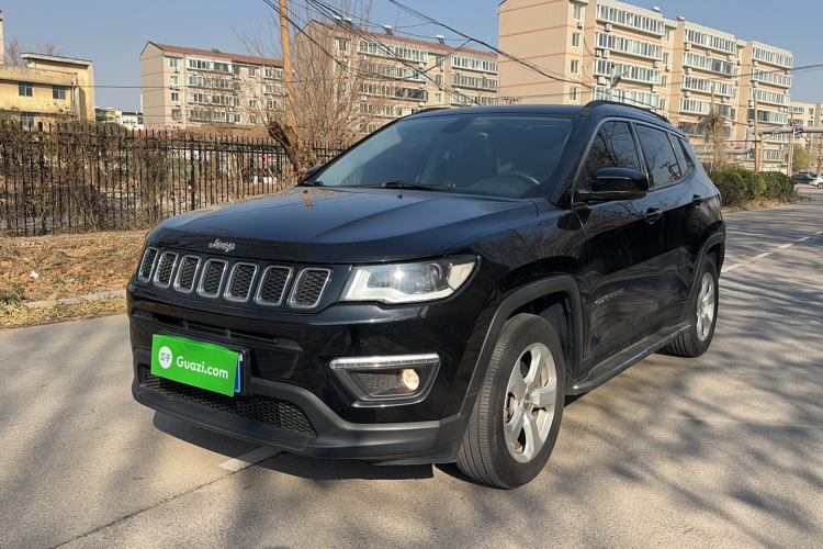 Jeep 指南者 2017款 200T 自动家享版车身外观1