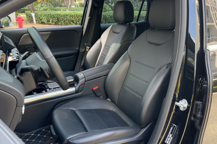 奔驰GLA 2022款 改款 GLA 200局部细节19