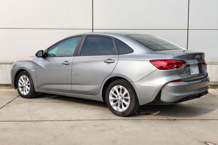 雪佛兰 科鲁泽 2023款 1.5L 双离合WOW惠享版车身外观6006