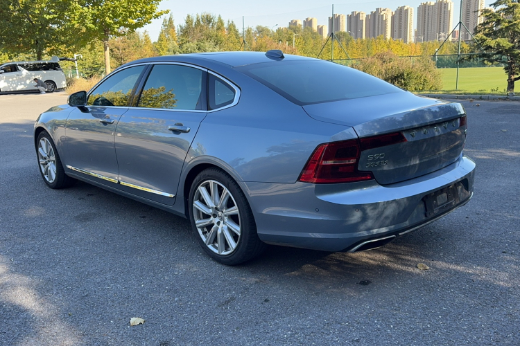 沃尔沃S90 2017款 T5 智雅版车身外观6004