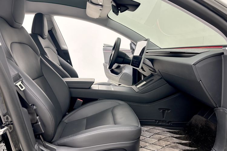 特斯拉 Model 3 2023款 后轮驱动版局部细节41
