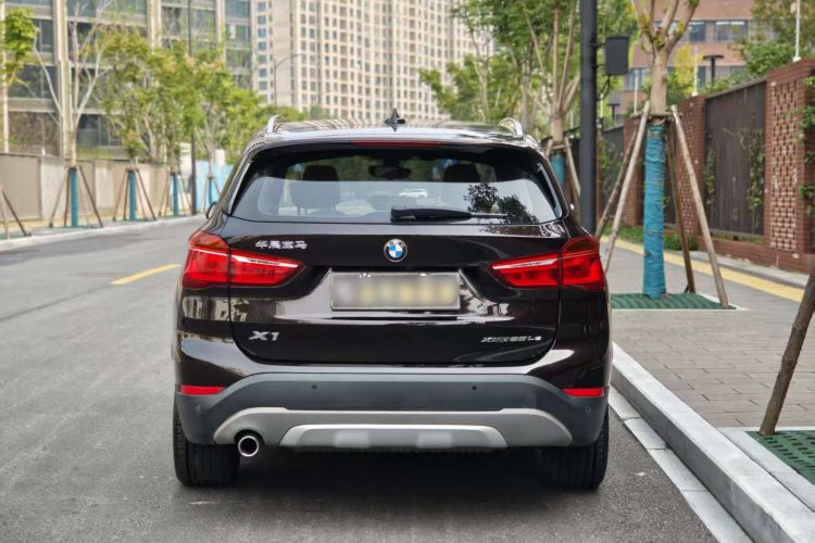 宝马X1新能源 2019款 xDrive25Le 里程升级版车身外观6003